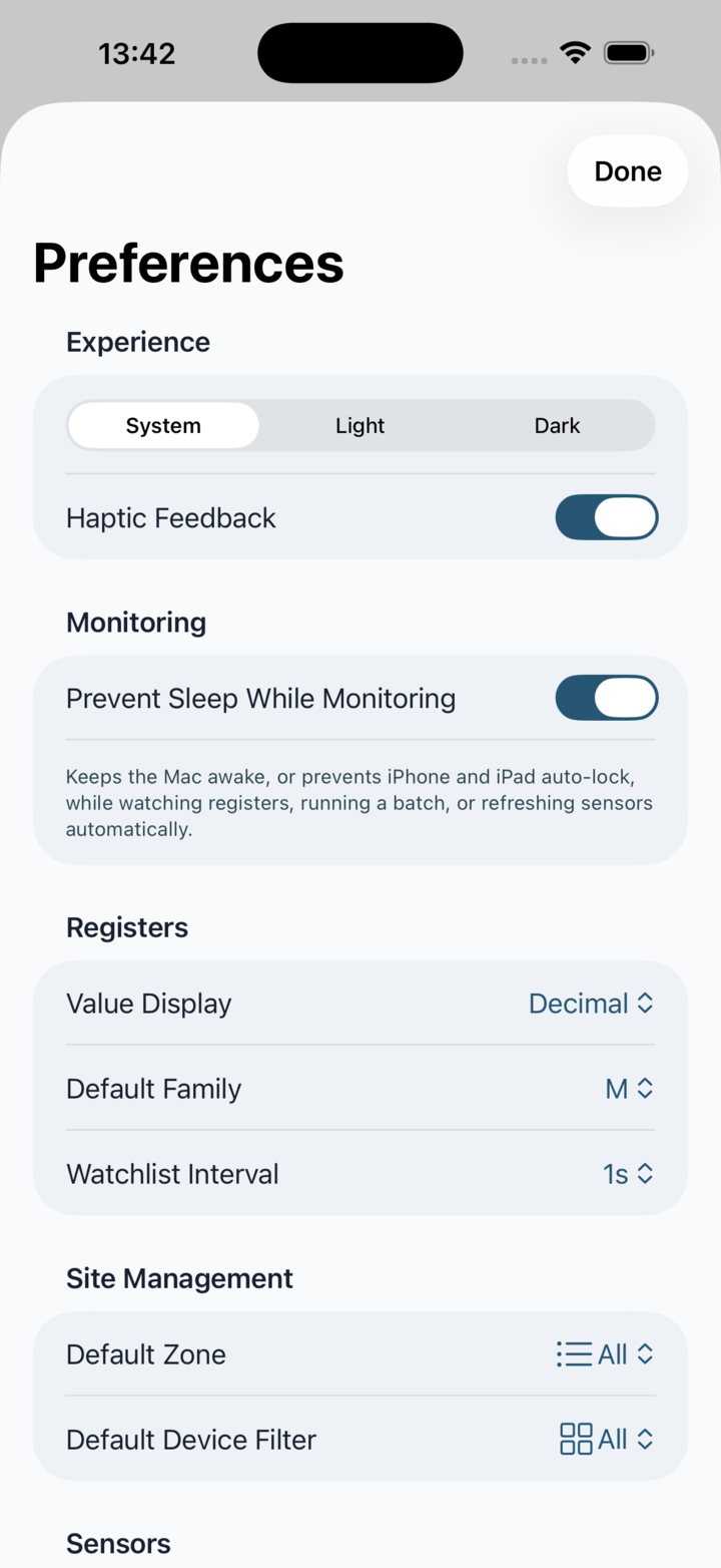 Preferences screen with appearance, register display, monitoring and refresh settings